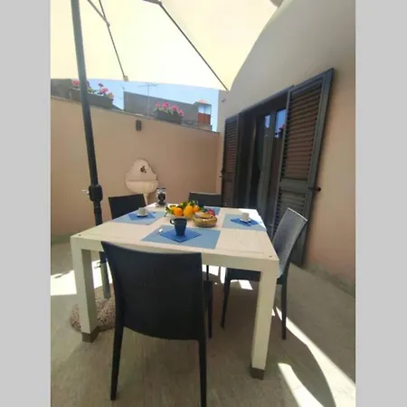 Villa Casa Angelina A Due Passi Dal Mare Acireale Exterior foto